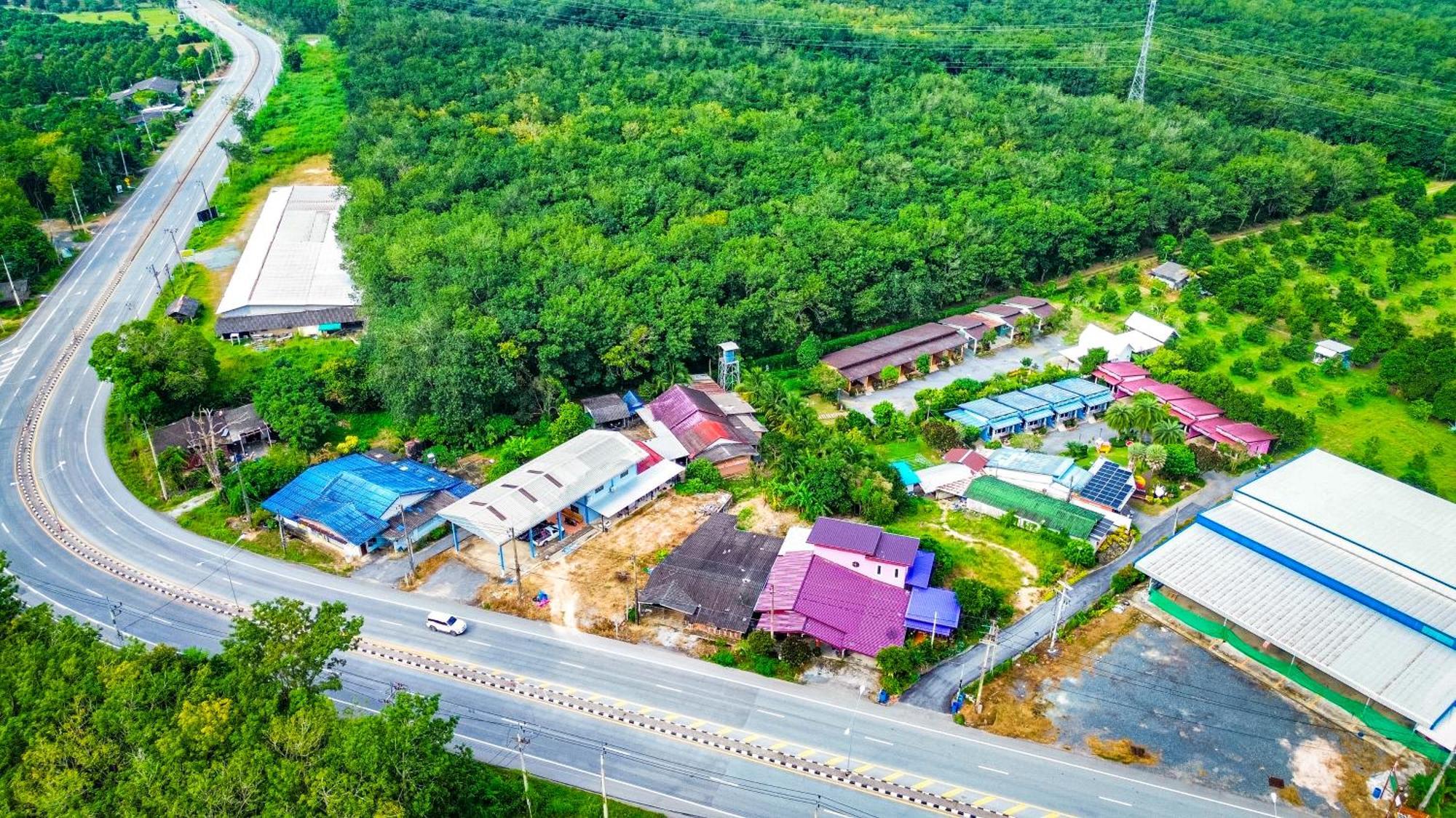 Baan Suan Mee Tang Hotel Chanthaburi Ngoại thất bức ảnh
