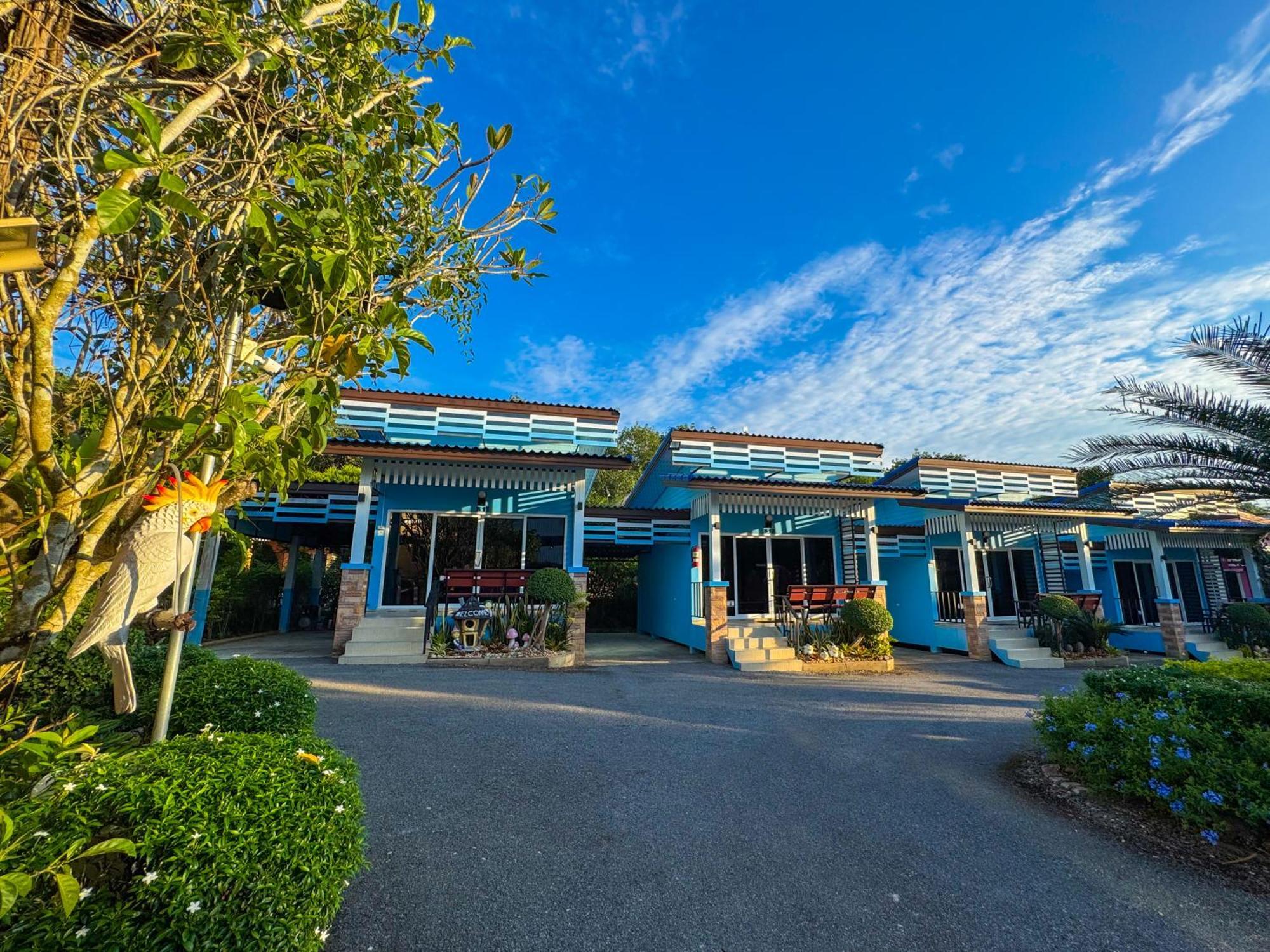 Baan Suan Mee Tang Hotel Chanthaburi Ngoại thất bức ảnh